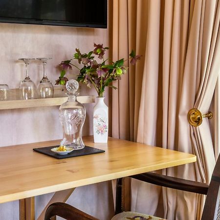 Olive Rabbit - Boutique Bed & Breakfast 图朗伊 外观 照片