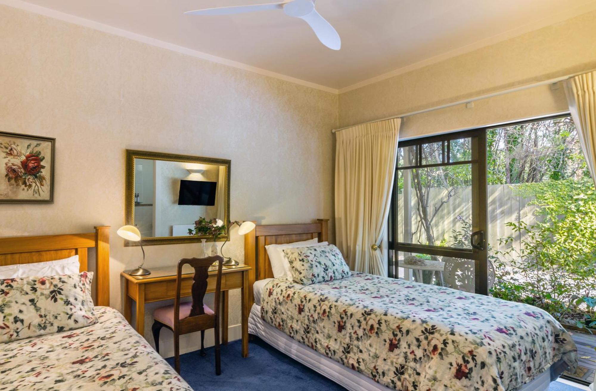 Olive Rabbit - Boutique Bed & Breakfast 图朗伊 外观 照片